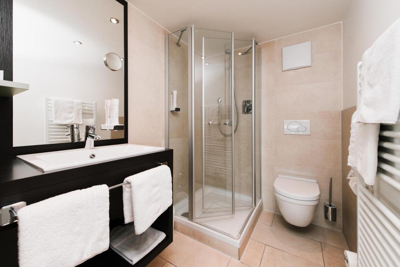 Hotel & Restaurant Ochsen Мерклинген Екстериор снимка