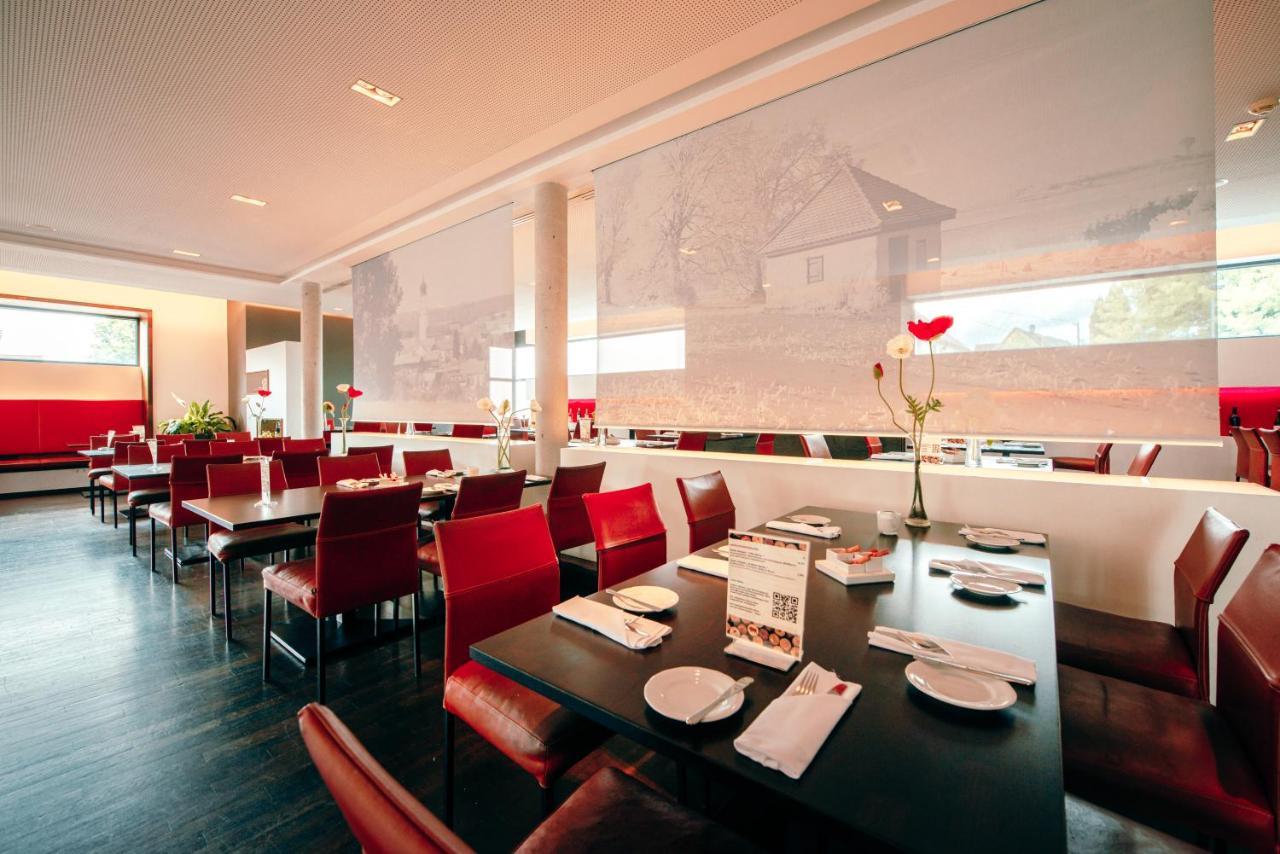 Hotel & Restaurant Ochsen Мерклинген Екстериор снимка